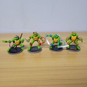 2014‎ Teenage Mutant Ninja Turtles Mini Stand Figures Viacom TMNT Set of 4 Toys